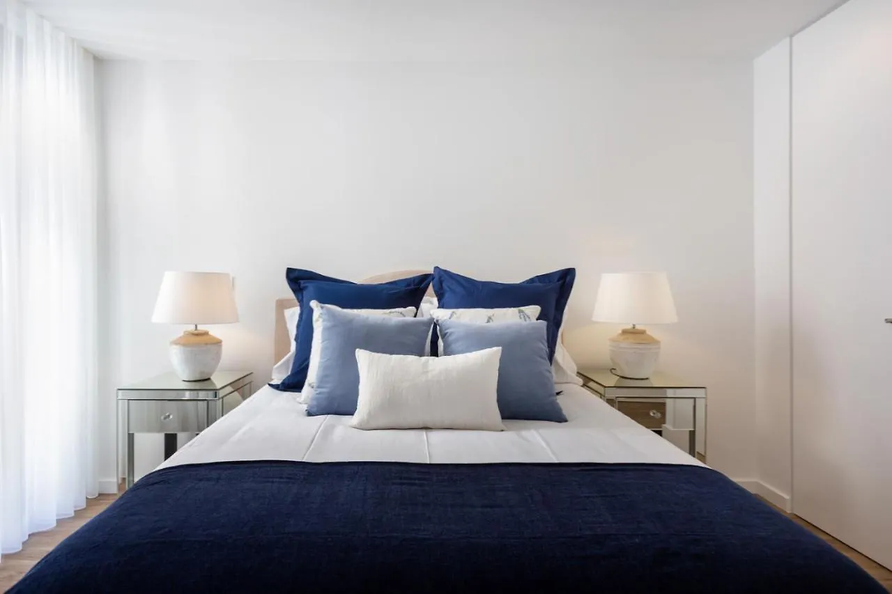 Stupendo-Three Rooms-Suite With Terrace -Center -Air Conditioning Lissabon 0*,  Portugal